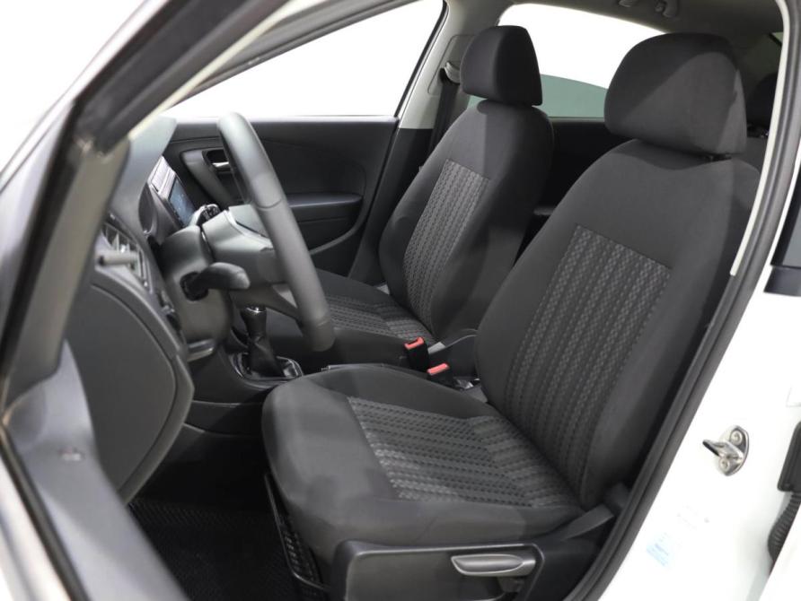 Volkswagen Polo V Рестайлинг Ростов-на-Дону  - изображение 10