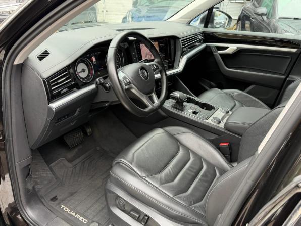Volkswagen Touareg III с пробегом 2018 года, цена 3 449 000 рублей, 239000 км, внедорожник, Автокод Объявления