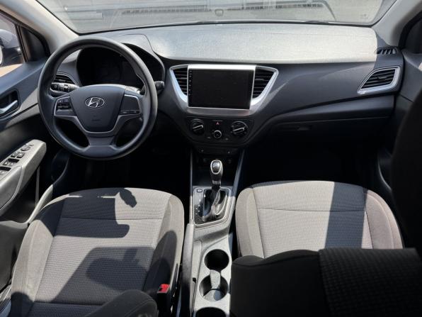 Hyundai Solaris II с пробегом 2019 года, цена 1 399 000 рублей, 97111 км, седан, Автокод Объявления