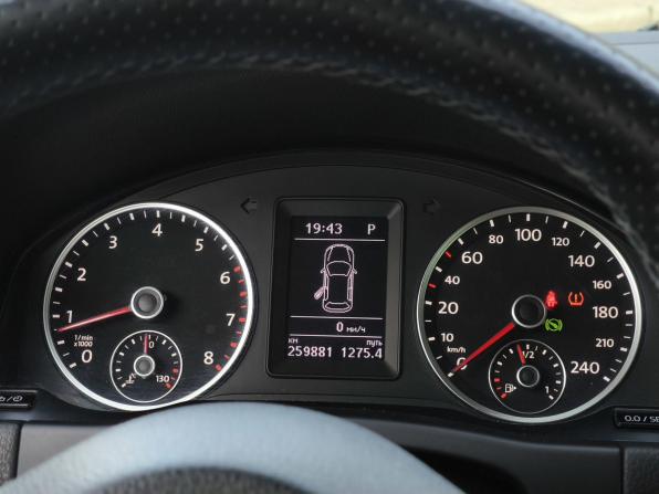 Volkswagen Tiguan I Рестайлинг с пробегом 2016 года, цена 1 158 000 рублей, 259881 км, внедорожник, Автокод Объявления