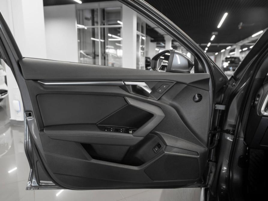 Audi A3 IV (8Y) Москва  - изображение 19