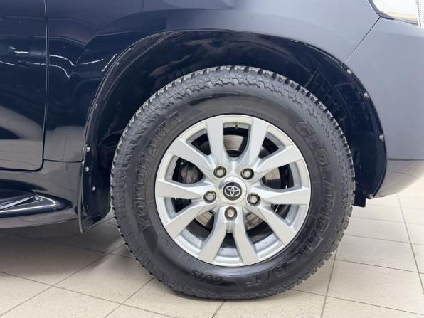 Toyota Land Cruiser 200 Series Рестайлинг 2 с пробегом 2016 года, цена 5 620 000 рублей, 181572 км, внедорожник, Автокод Объявления