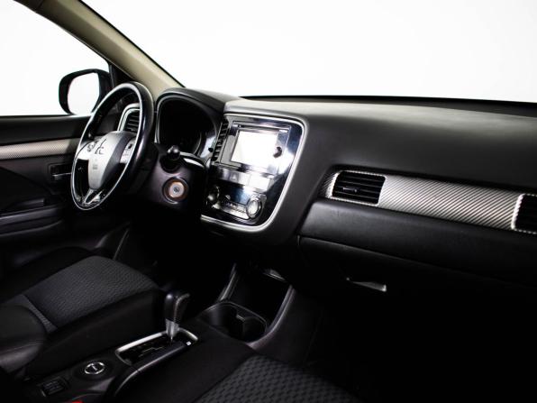 Mitsubishi Outlander III Рестайлинг 2 с пробегом 2015 года, цена 1 697 000 рублей, 154000 км, внедорожник, Автокод Объявления
