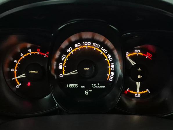 Lada (ВАЗ) Vesta I с пробегом 2021 года, цена 990 000 рублей, 119804 км, седан, Автокод Объявления