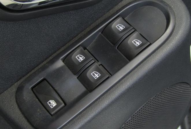 Lada (ВАЗ) Largus I Рестайлинг с пробегом 2024 года, цена 1 530 000 рублей, 15023 км, универсал, Автокод Объявления