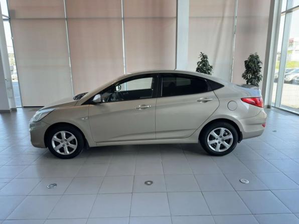 Hyundai Solaris I с пробегом 2014 года, цена 770 000 рублей, 173300 км, седан, Автокод Объявления