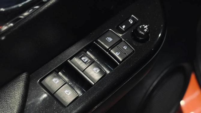Toyota Hilux VIII с пробегом 2018 года, цена 3 620 000 рублей, 189526 км, пикап, Автокод Объявления