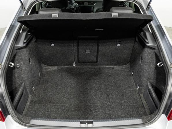 Skoda Octavia III (A7) Рестайлинг с пробегом 2017 года, цена 1 998 900 рублей, 144729 км, лифтбек, Автокод Объявления