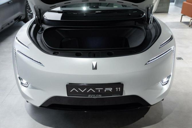 Новый Avatr 11 I 2025 года, цена 7 990 000 рублей, внедорожник, Автокод Объявления
