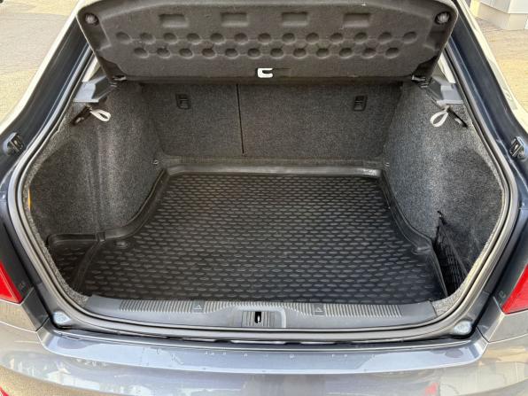 Skoda Octavia II (A5) Рестайлинг с пробегом 2012 года, цена 749 000 рублей, 256407 км, лифтбек, Автокод Объявления