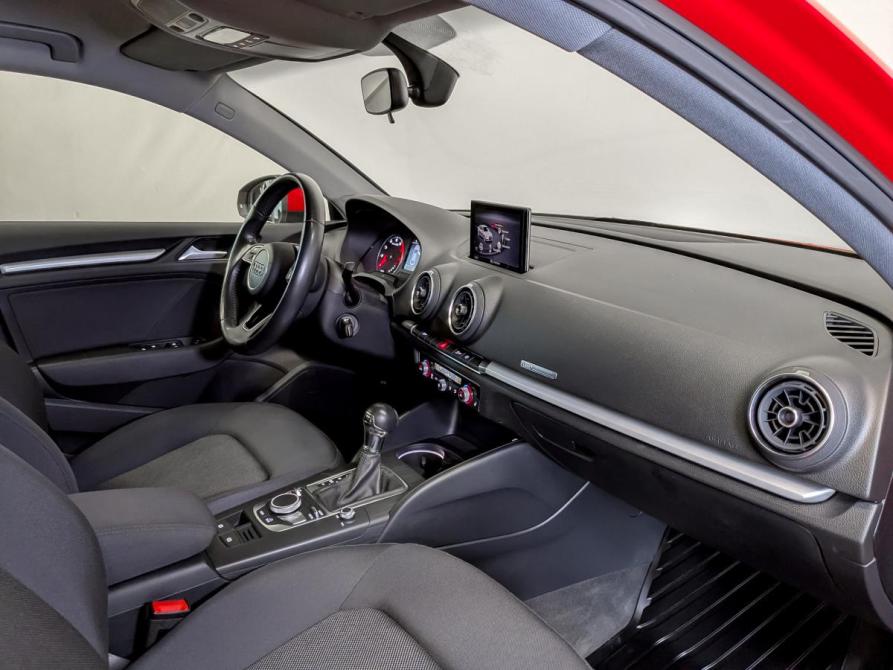 Audi A3 III (8V) Рестайлинг Москва  - изображение 10