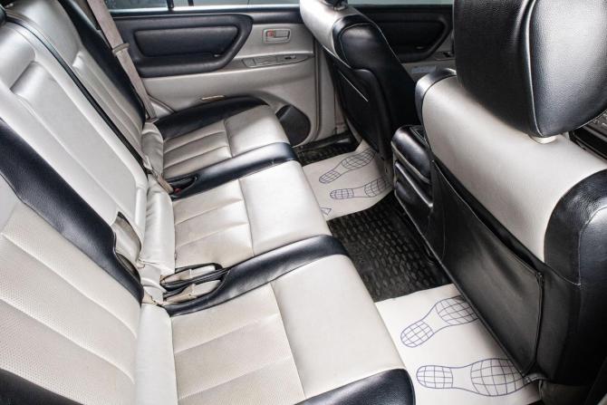 Toyota Land Cruiser 100 Series Рестайлинг 2 с пробегом 2007 года, цена 2 089 000 рублей, 367500 км, внедорожник, Автокод Объявления
