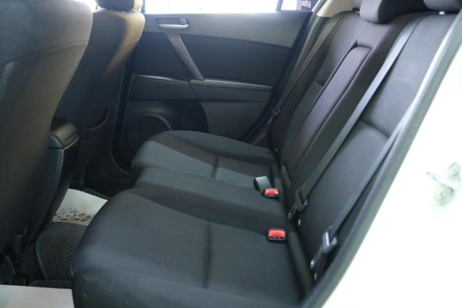 Mazda 3 II (BL) с пробегом 2011 года, цена 969 000 рублей, 197000 км, седан, Автокод Объявления