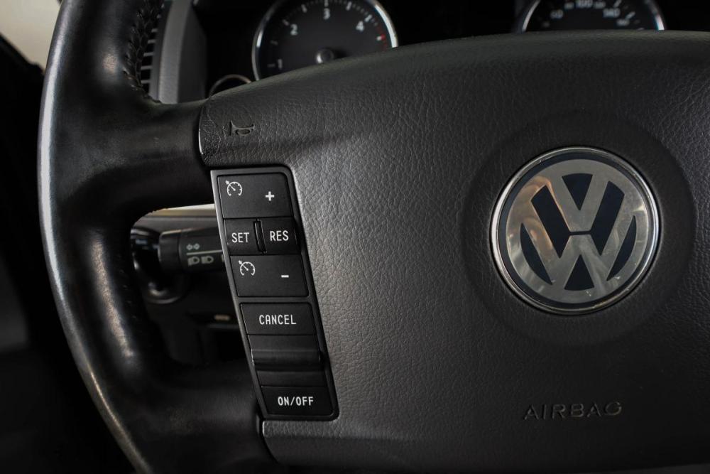 Volkswagen Touareg I Рестайлинг Пермь  - изображение 16