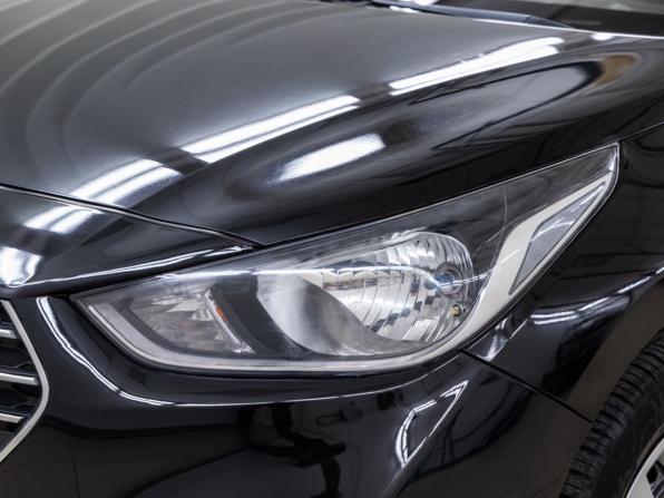 Hyundai Solaris II с пробегом 2018 года, цена 1 208 000 рублей, 136363 км, седан, Автокод Объявления