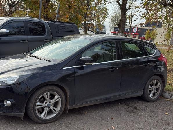Ford Focus III с пробегом 2013 года, цена 930 000 рублей, 49167 км, хэтчбек, Автокод Объявления