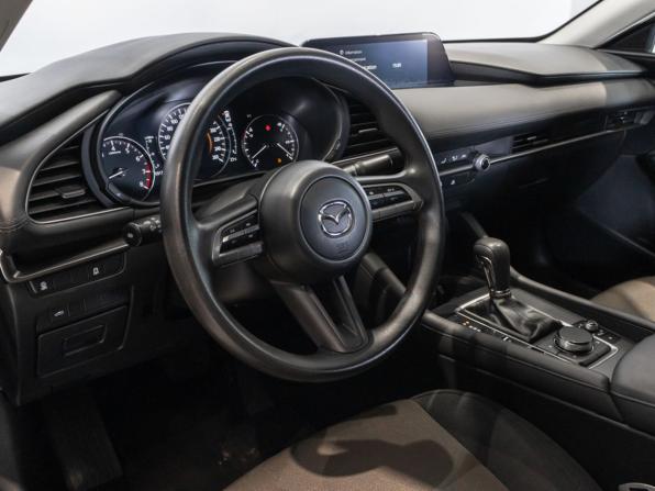 Mazda 3 IV (BP) с пробегом 2021 года, цена 1 950 000 рублей, 109173 км, седан, Автокод Объявления