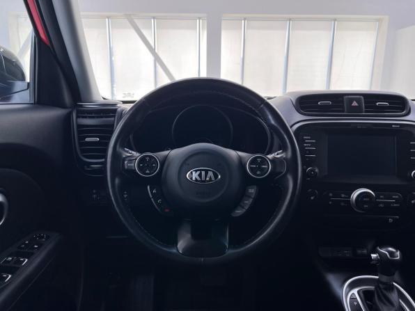 Kia Soul II Рестайлинг с пробегом 2018 года, цена 1 700 000 рублей, 78329 км, хэтчбек, Автокод Объявления