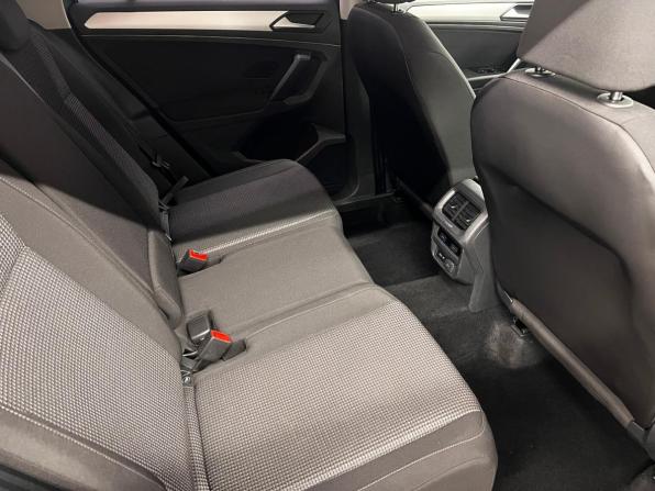 Volkswagen Tiguan II с пробегом 2020 года, цена 1 699 000 рублей, 235044 км, внедорожник, Автокод Объявления