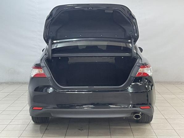 Toyota Camry VIII (XV70) с пробегом 2019 года, цена 2 399 000 рублей, 193583 км, седан, Автокод Объявления