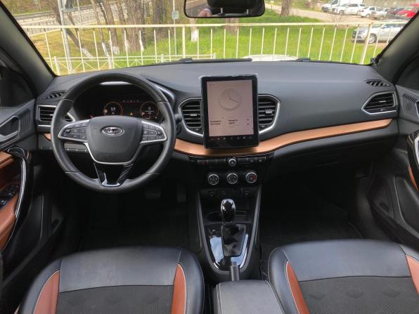 Lada (ВАЗ) Vesta I Рестайлинг (NG) с пробегом 2024 года, цена 2 000 000 рублей, 13669 км, универсал, Автокод Объявления