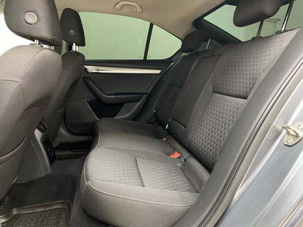 Skoda Octavia III (A7) с пробегом 2016 года, цена 1 290 000 рублей, 132226 км, лифтбек, Автокод Объявления