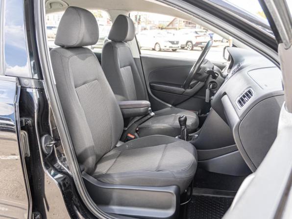 Volkswagen Polo V с пробегом 2013 года, цена 780 000 рублей, 181491 км, седан, Автокод Объявления
