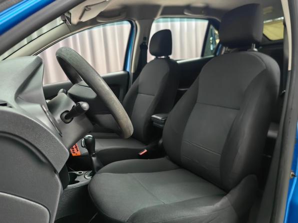 Renault Logan II с пробегом 2015 года, цена 499 000 рублей, 225379 км, седан, Автокод Объявления