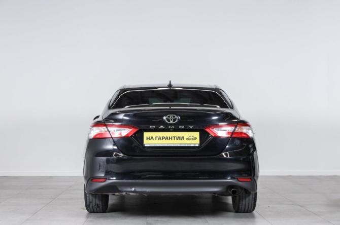 Toyota Camry VIII (XV70) с пробегом 2019 года, цена 2 249 000 рублей, 206000 км, седан, Автокод Объявления
