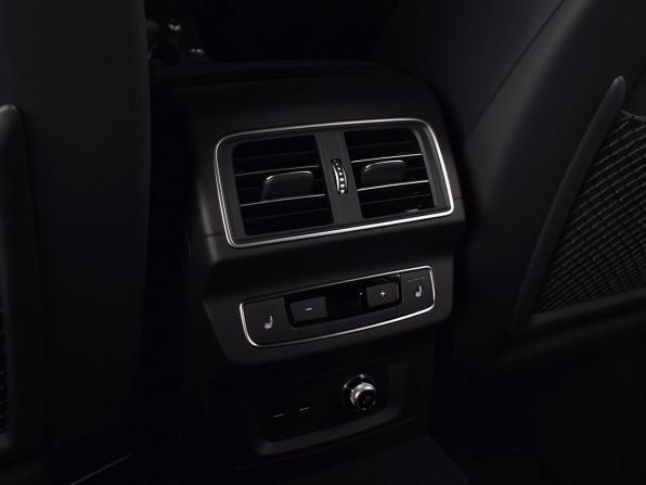 Audi Q5 II (FY) Рестайлинг с пробегом 2025 года, цена 5 594 995 рублей, 59 км, внедорожник, Автокод Объявления