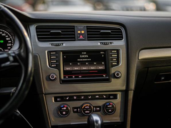 Volkswagen Golf VII с пробегом 2016 года, цена 1 288 000 рублей, 178508 км, хэтчбек, Автокод Объявления