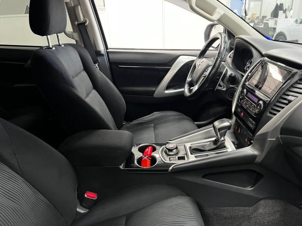 Mitsubishi Pajero Sport III с пробегом 2019 года, цена 2 900 000 рублей, 203000 км, внедорожник, Автокод Объявления