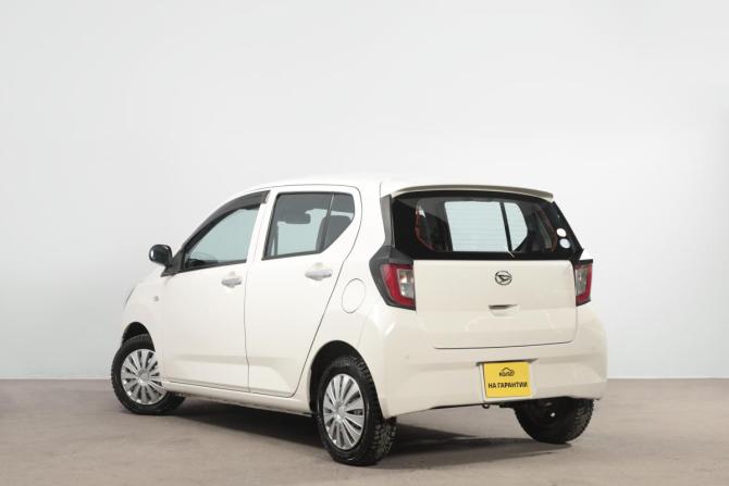 Daihatsu Mira e:S II с пробегом 2020 года, цена 659 000 рублей, 142416 км, хэтчбек, Автокод Объявления