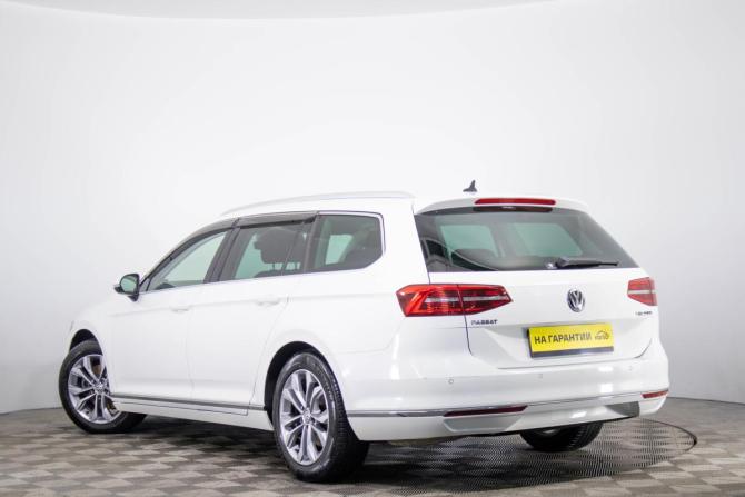 Volkswagen Passat B8 с пробегом 2015 года, цена 1 759 000 рублей, 111484 км, универсал, Автокод Объявления