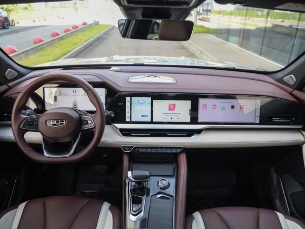 Geely Monjaro I с пробегом 2022 года, цена 2 799 000 рублей, 89778 км, внедорожник, Автокод Объявления