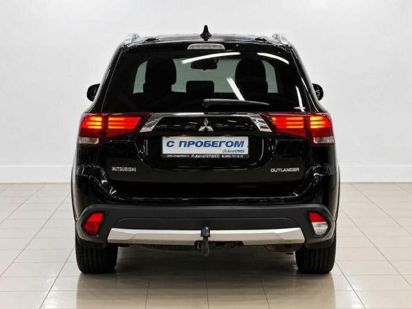 Mitsubishi Outlander III Рестайлинг 2 с пробегом 2017 года, цена 1 760 000 рублей, 202235 км, внедорожник, Автокод Объявления