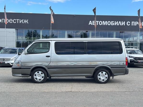 Toyota HiAce H100 с пробегом 2003 года, цена 1 090 000 рублей, 235445 км, минивэн, Автокод Объявления