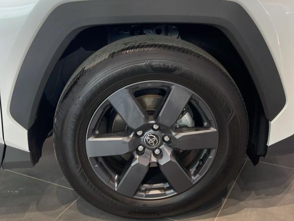 Toyota RAV4 VI (XA60) с пробегом 2025 года, цена 4 250 000 рублей, 38 км, внедорожник, Автокод Объявления