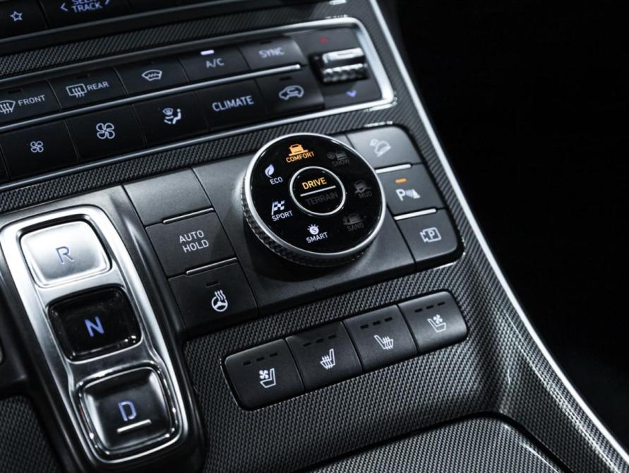 Hyundai Santa Fe IV Рестайлинг Санкт-Петербург  - изображение 27
