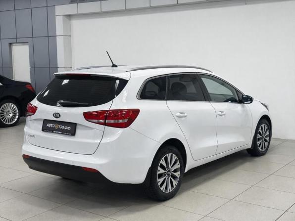 Kia Ceed II Рестайлинг с пробегом 2016 года, цена 979 000 рублей, 106495 км, универсал, Автокод Объявления