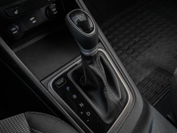 Hyundai Solaris II Рестайлинг с пробегом 2021 года, цена 1 890 000 рублей, 27751 км, седан, Автокод Объявления