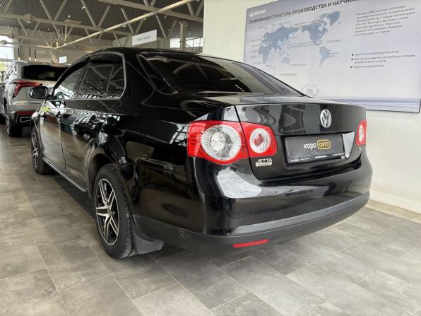 Volkswagen Jetta V с пробегом 2010 года, цена 633 000 рублей, 195752 км, седан, Автокод Объявления