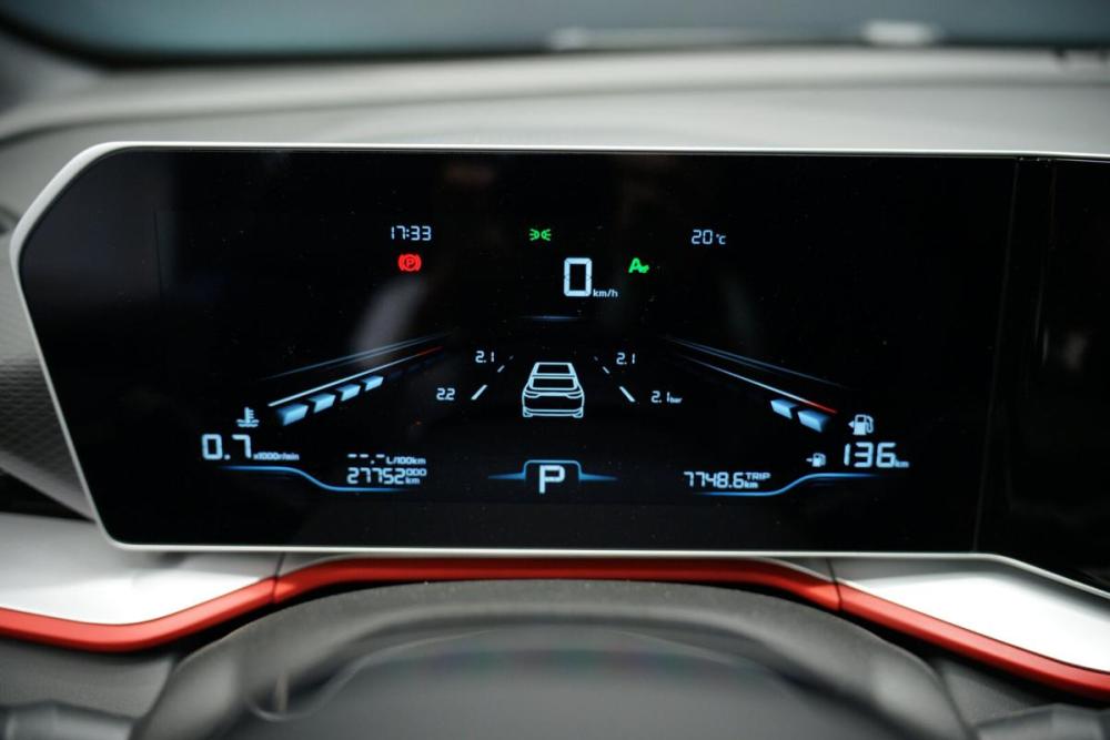 Geely Coolray I Рестайлинг Крым  - изображение 14