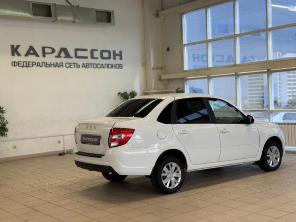 Lada (ВАЗ) Granta I Рестайлинг с пробегом 2024 года, цена 870 000 рублей, 32000 км, седан, Автокод Объявления