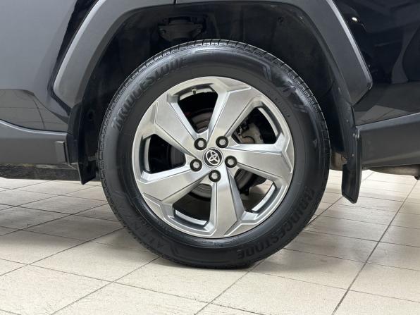 Toyota RAV4 V (XA50) с пробегом 2020 года, цена 3 350 000 рублей, 26675 км, внедорожник, Автокод Объявления