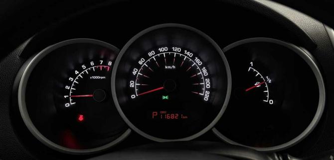 Kia Venga I с пробегом 2014 года, цена 955 000 рублей, 116818 км, минивэн, Автокод Объявления