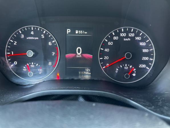 Kia Rio IV Рестайлинг с пробегом 2021 года, цена 1 600 000 рублей, 111743 км, хэтчбек, Автокод Объявления