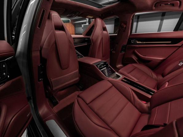 Porsche Panamera III с пробегом 2024 года, цена 23 000 000 рублей, 3692 км, лифтбек, Автокод Объявления