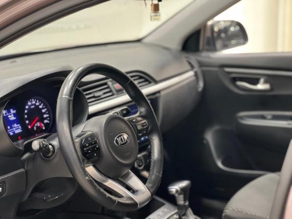 Kia Rio IV с пробегом 2018 года, цена 1 390 500 рублей, 83605 км, седан, Автокод Объявления