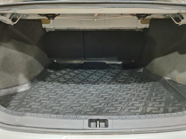 Toyota Corolla XI (E160 E170 E180) с пробегом 2014 года, цена 1 350 000 рублей, 135121 км, седан, Автокод Объявления